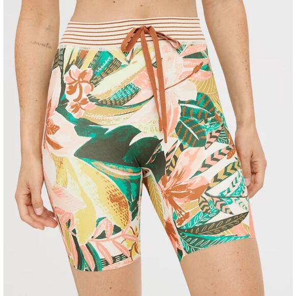 aerie Pants - Aerie OFFLINE Goals Ribbed Drawcord Bike Shorts Peach Apricot Orange NWT Small
